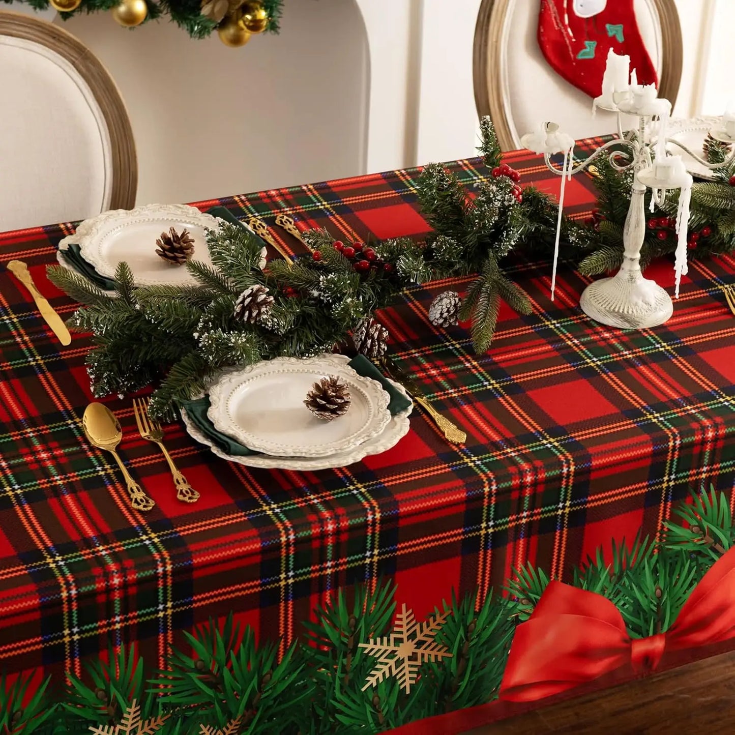 Christmas Plaid Tablecloth – Waterproof Holiday Decor